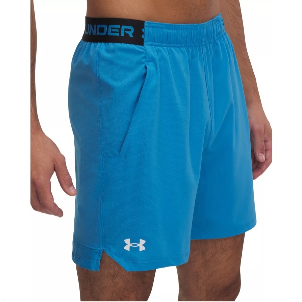 NWT Under Armour Vanish Woven 6" Shorts, Mens Medium
